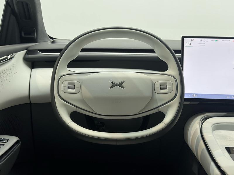 XPeng Xiaopeng G7 2025