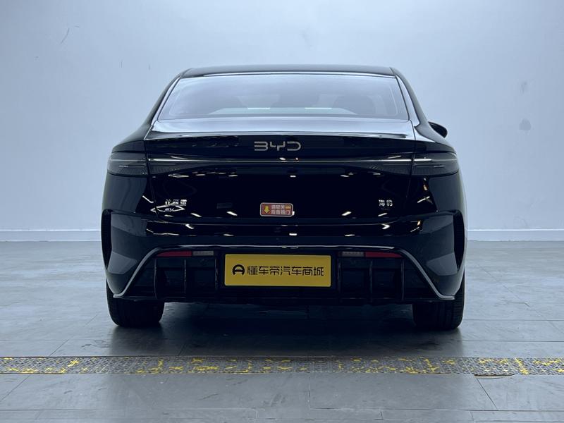 BYD seal 2025