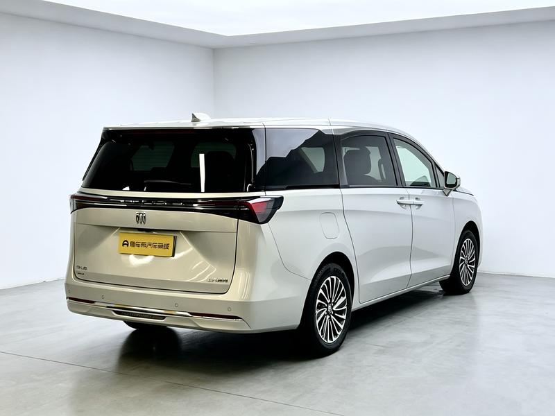 Buick Buick GL8 PHEV 2025