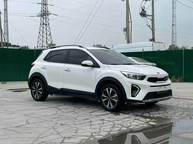Kia Yi Ran 1.4L automatic sports version Country VI