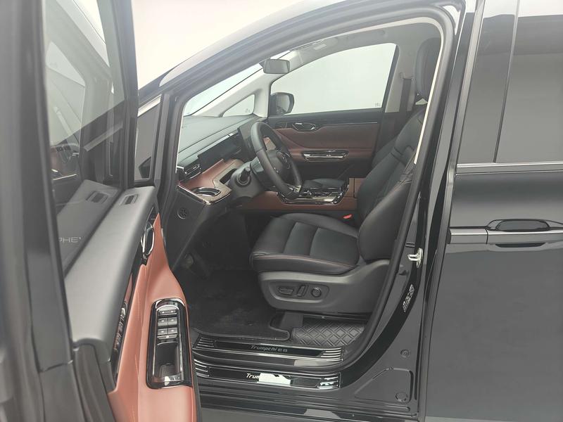 Trumpchi GAC Trumpchi E8 PHEV 2024