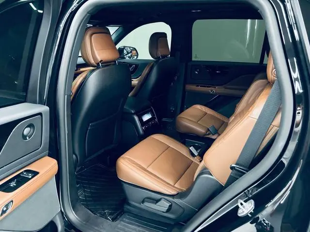 Lincoln Flying home 3.0T V6 four-wheel drive Zunya edition