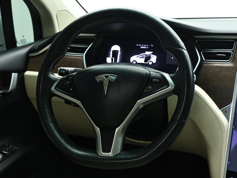 Tesla Model X 2017