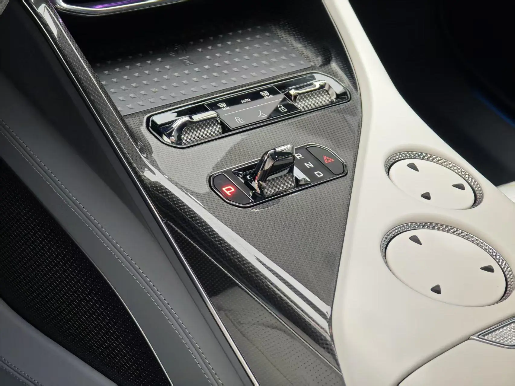 Lotus Eletre Eletre R+