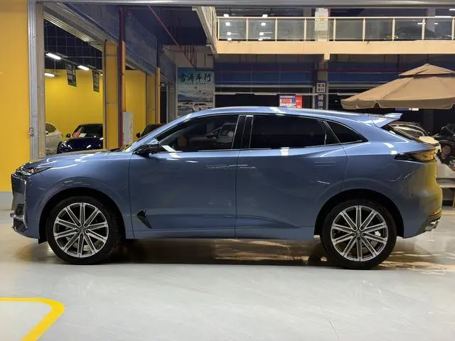 Changan Changan UNI-K 2.0T all-wheel drive premium type
