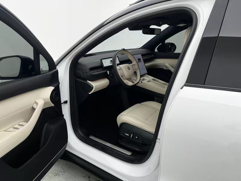 NIO NIO ES6 2024