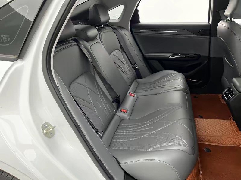 Geely Galaxy Galaxy L6 2025