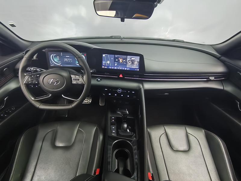 Hyundai Elantra 2021