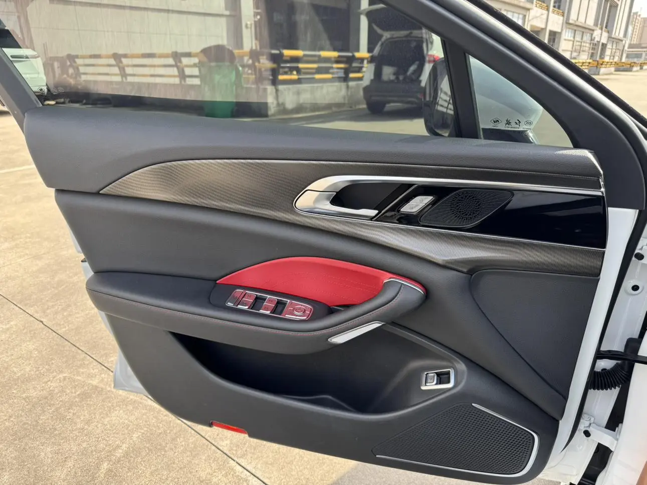 Hongqi Hongqi H6 2.0T Zhiyi Edition