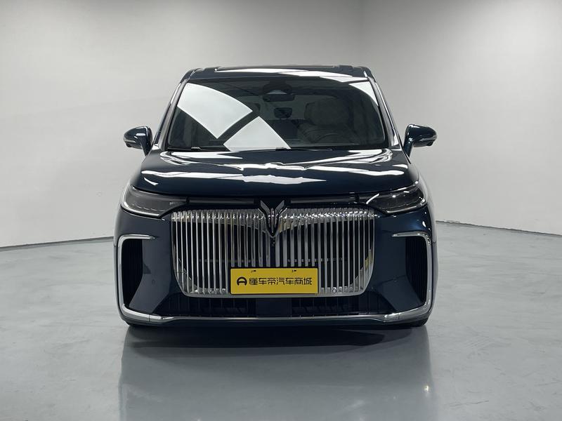 Voyah Lantu Dreamer PHEV 2025