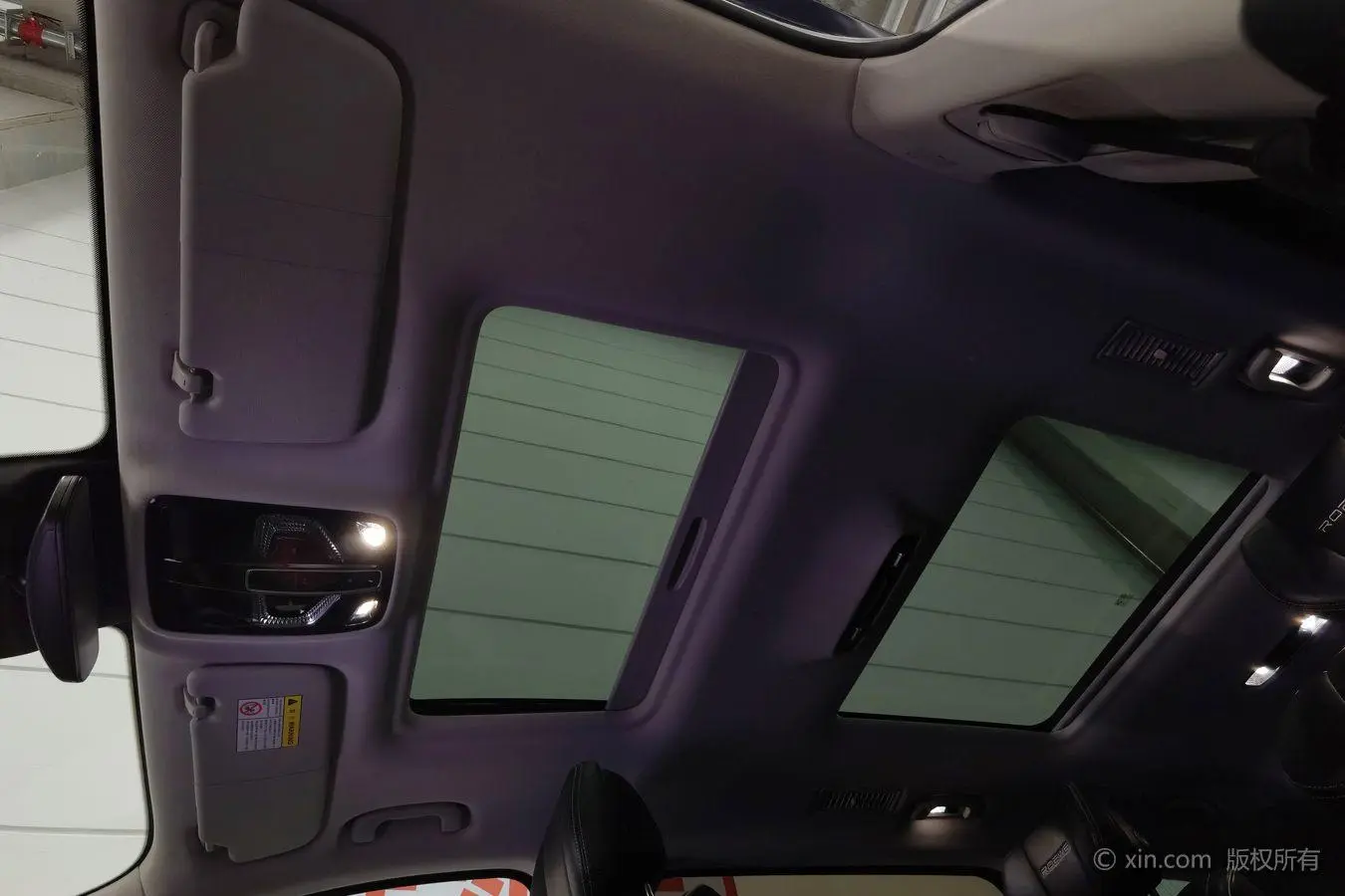 Roewe Roewe iMAX8 400TGI Supreme Series Premium Edition