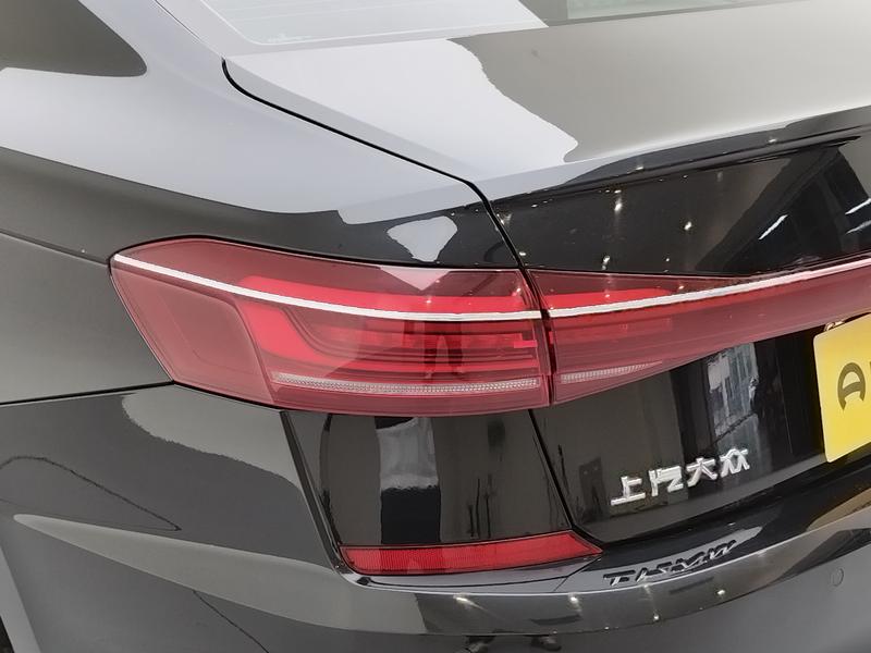 Volkswagen Passat 2023
