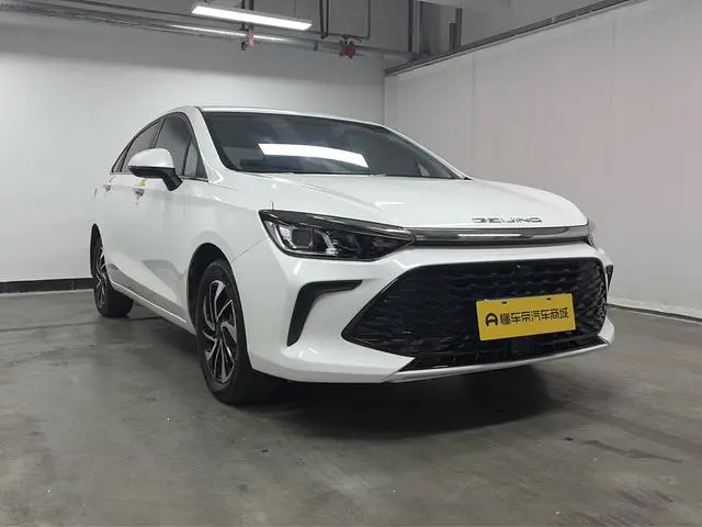 Beijing Beijing U5 PLUS 1.5L CVT Deluxe Edition