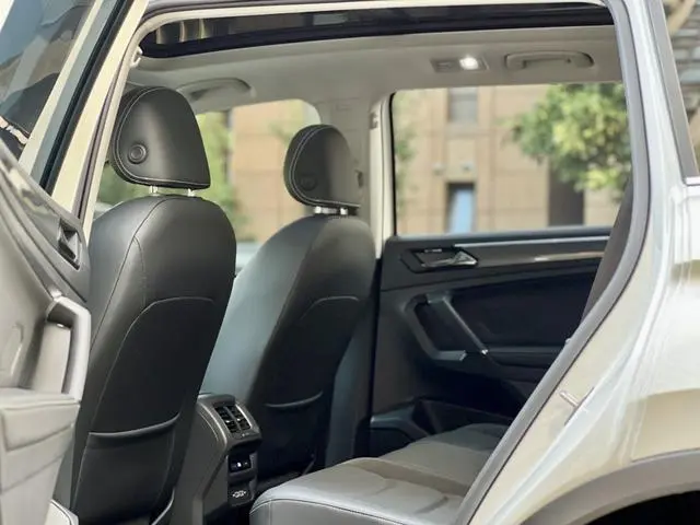 Volkswagen Tiguan L 330TSI automatic two-wheel drive R-Line Premium edition
