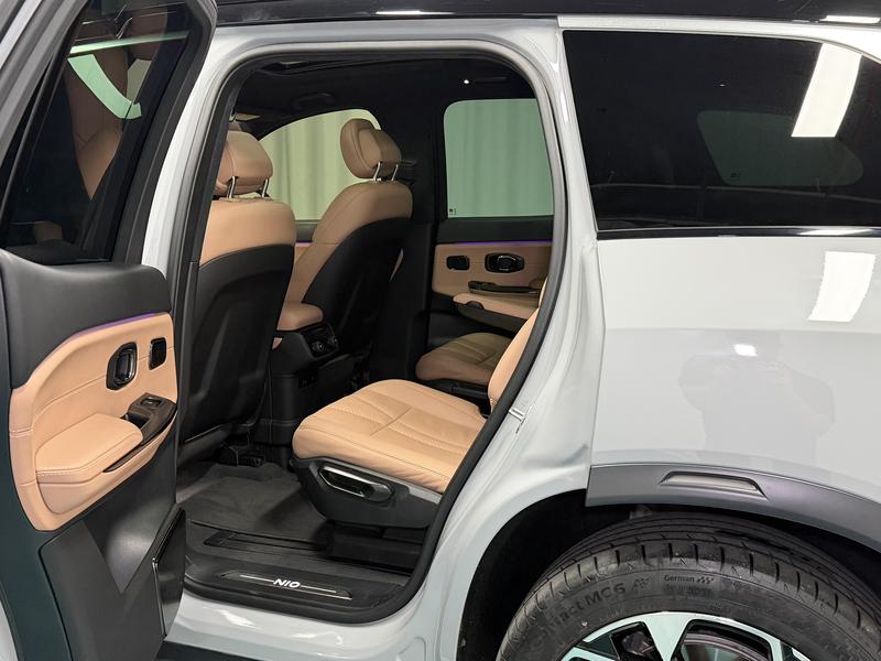 NIO NIO ES8 2020