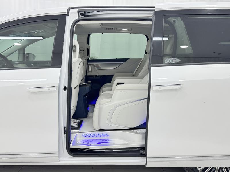 Buick Buick GL8 PHEV 2024