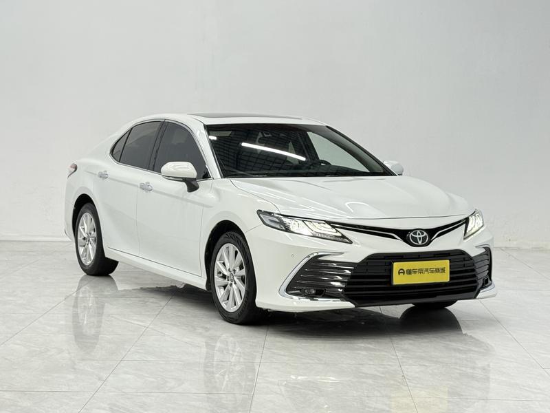 Toyota Camry 2022