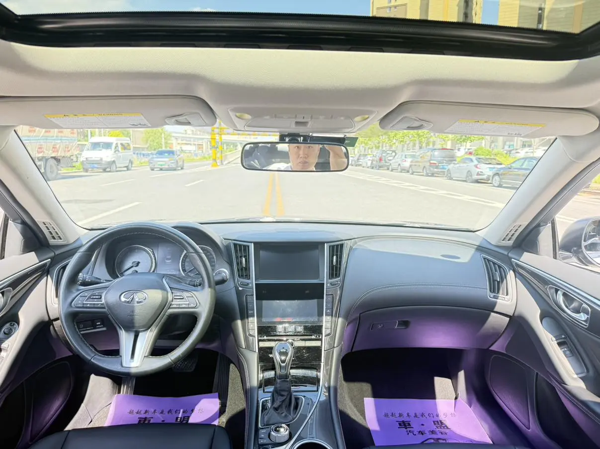 Infiniti Infiniti Q50L 2.0T Comfort Edition
