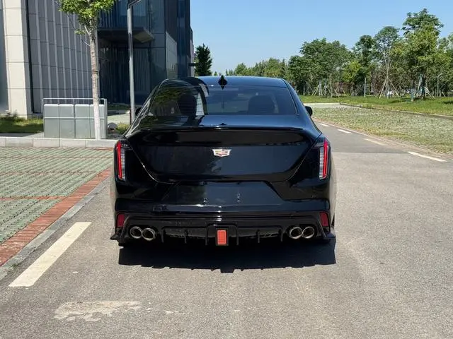 Cadillac Cadillac CT4 28T fashion type