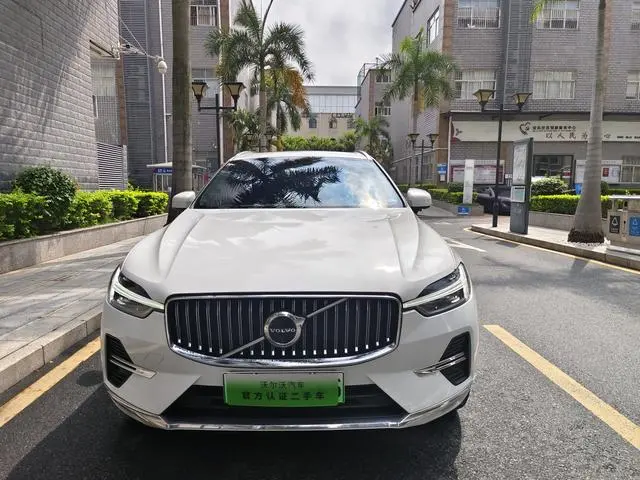Volvo Volvo XC60 PHEV T8 four-wheel drive long battery life Zhiyuan Deluxe Edition