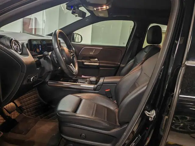 Mercedes-Benz Mercedes-Benz GLA GLA 200