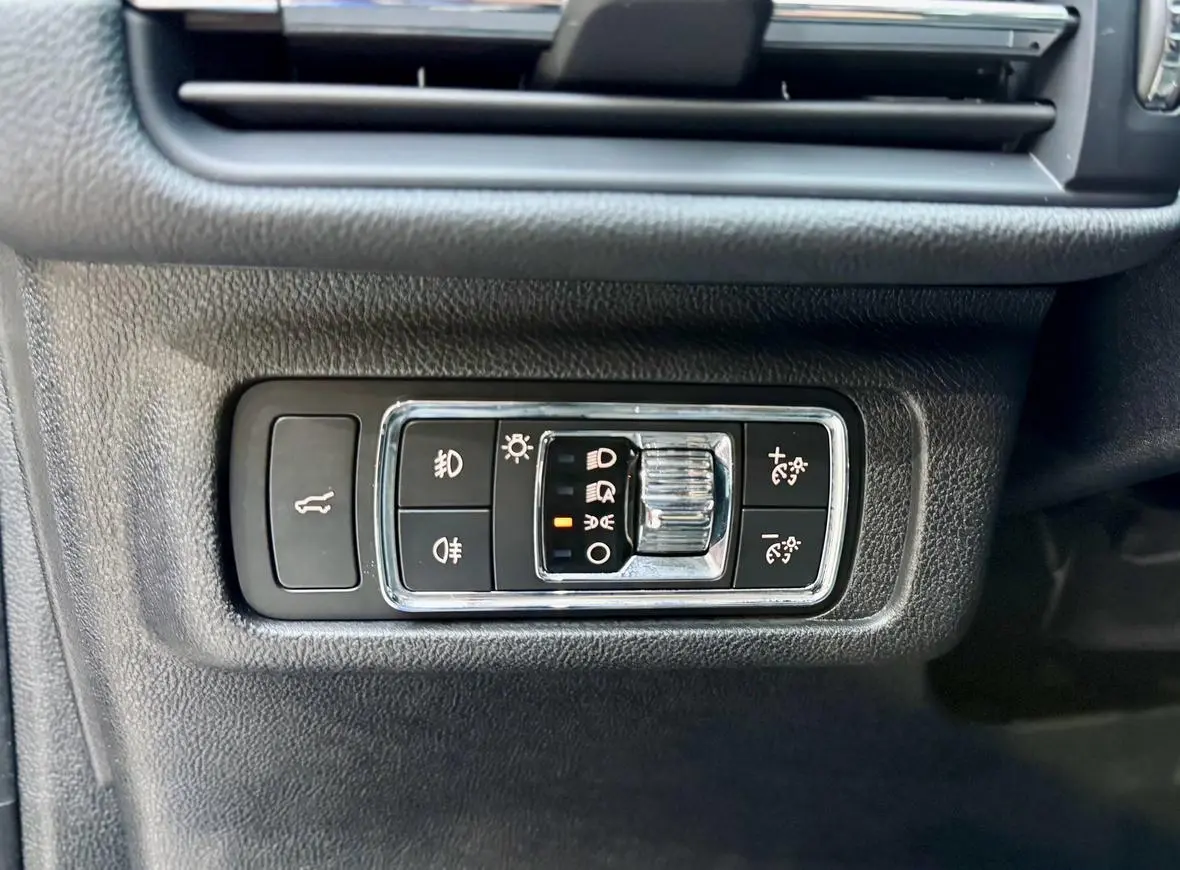 Lincoln Adventurer 2.0T two-wheel drive Zunya edition