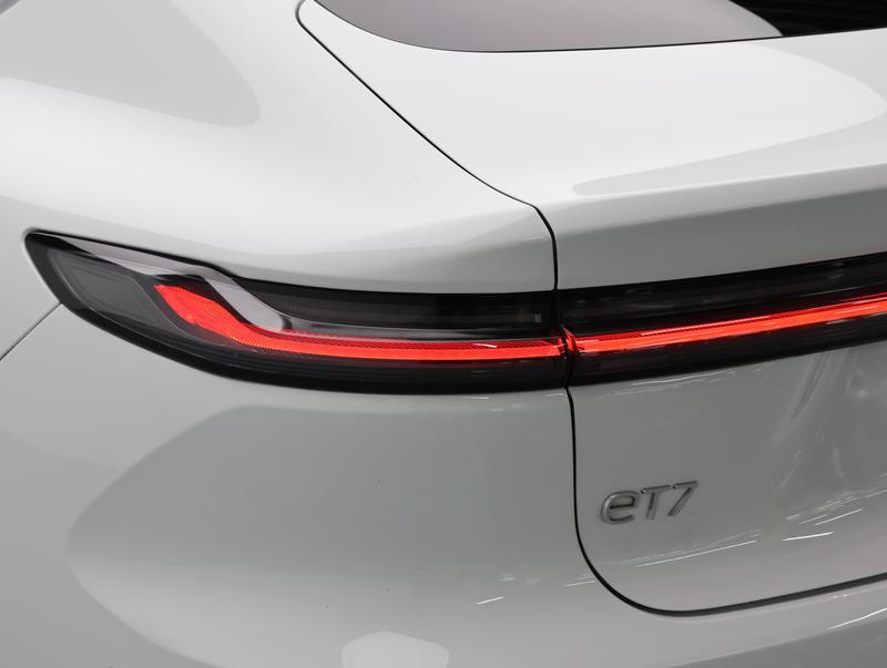 NIO NIO ET7 2024