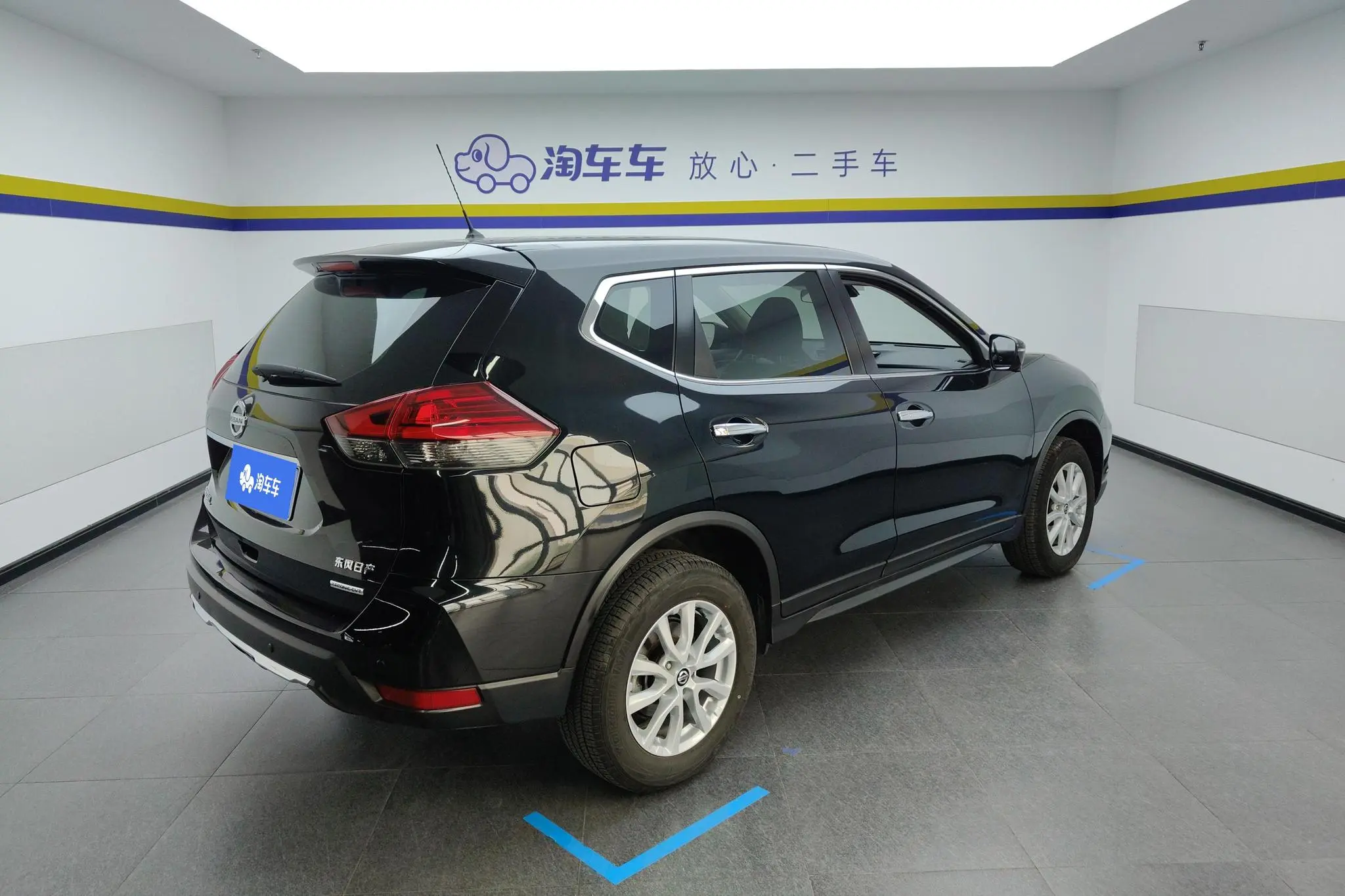 Nissan Qijun 2.0L CVT Zhilian Comfort Edition 2WD