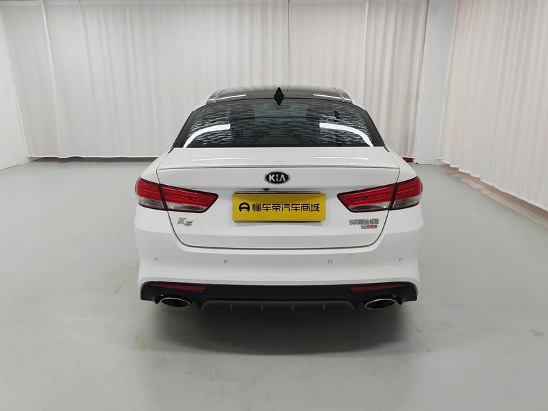 Kia Kia K5 2016