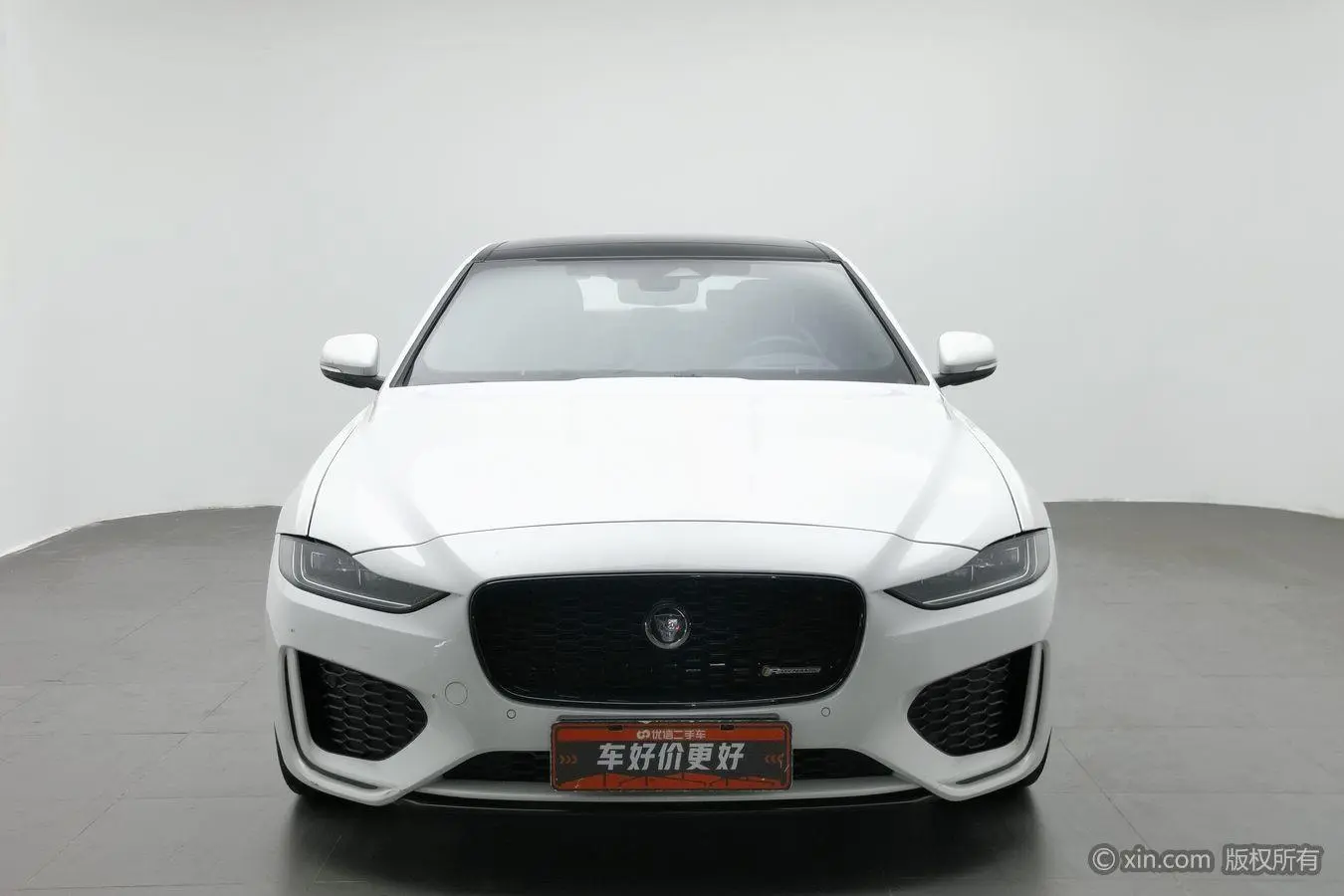 Jaguar Jaguar XEL 2.0T 250PS Yao Black Sports Edition