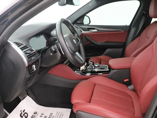 BMW BMW X4 Facelift xDrive 30i M sports Yao Ye Suit