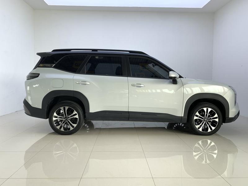 Wuling Starlight 560 PHEV 2026