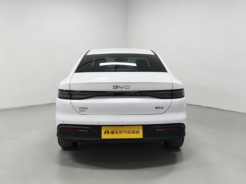 BYD Seal 05DM 2025