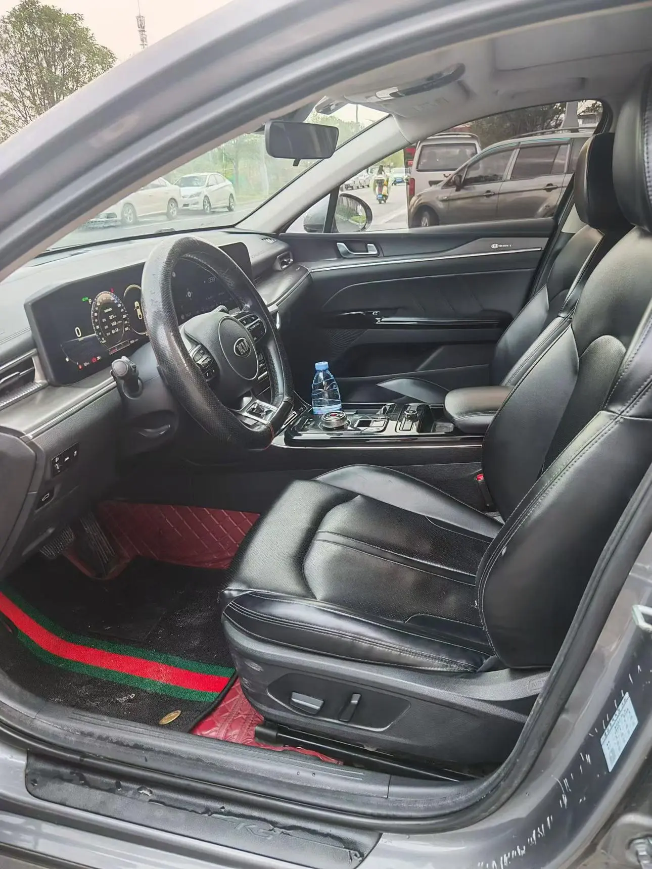 Kia Kia K5 270T CVVD Deluxe Edition
