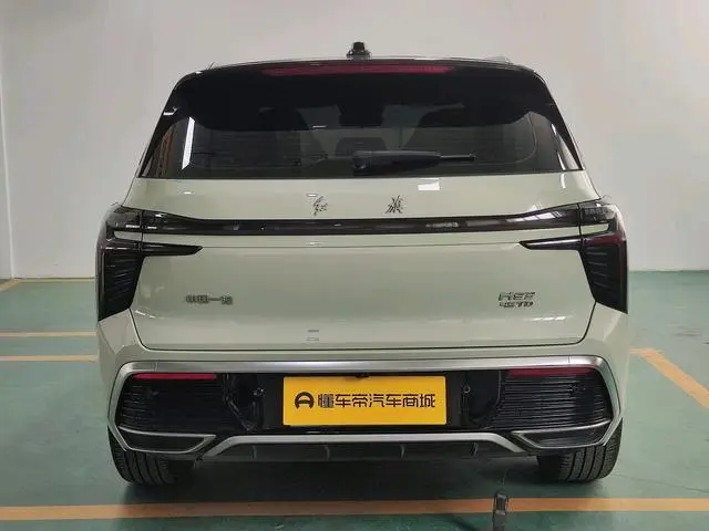 Hongqi Hongqi HS3 2.0T can be version