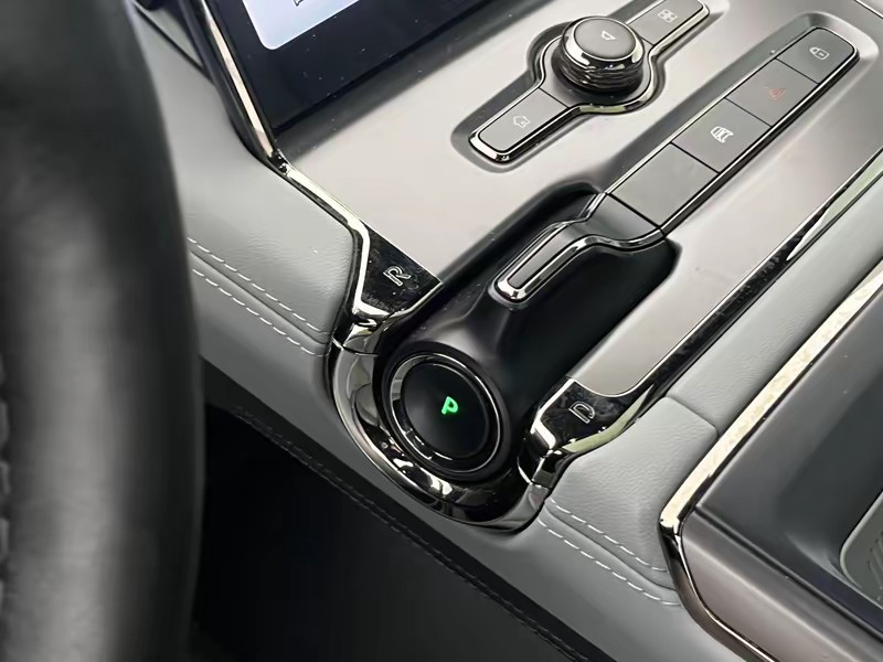 NIO NIO ES6 2020