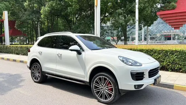Porsche Cayenne Cayenne Platinum Edition 3.0T