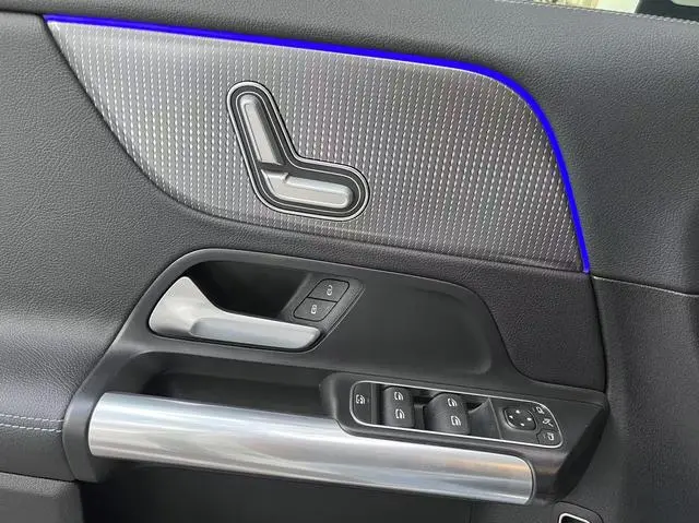 Mercedes-Benz Mercedes-Benz GLA GLA 200