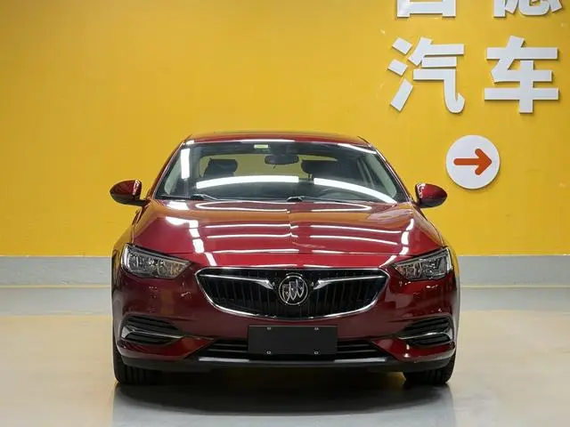 Buick Regal 20T Elite Country VI
