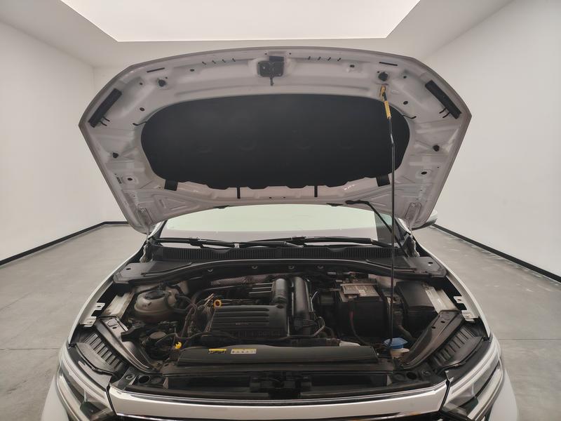 Volkswagen Sagitar 2023