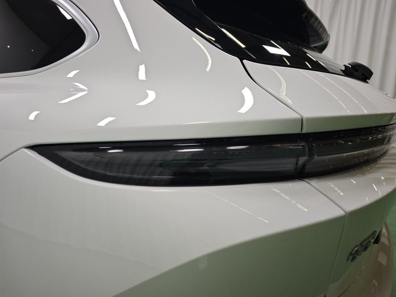 NIO NIO ET5 Touring 2024