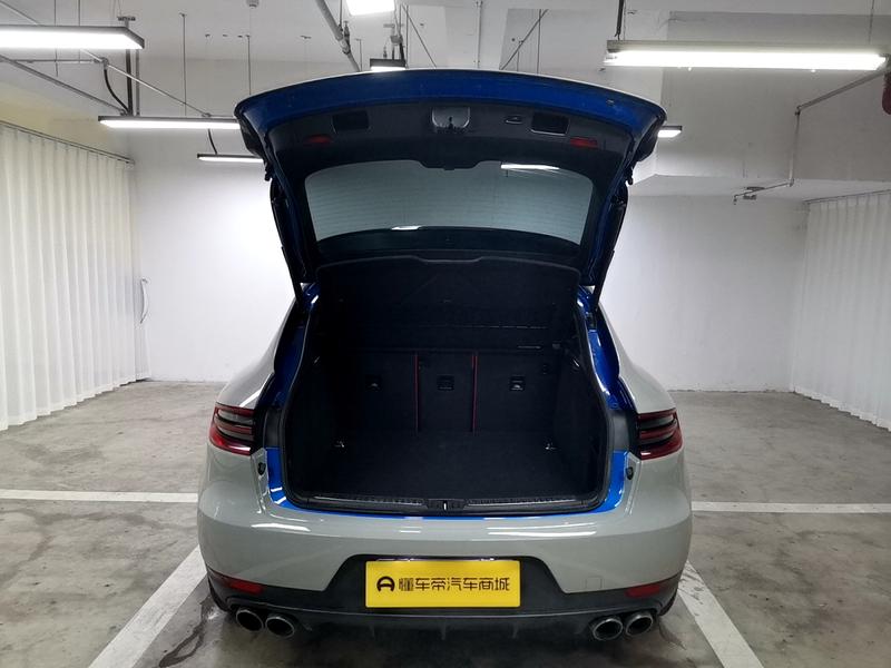 Porsche Macan 2016