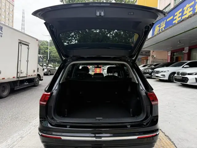Volkswagen Tiguan L 330TSI automatic two-wheel drive R-Line Premium edition