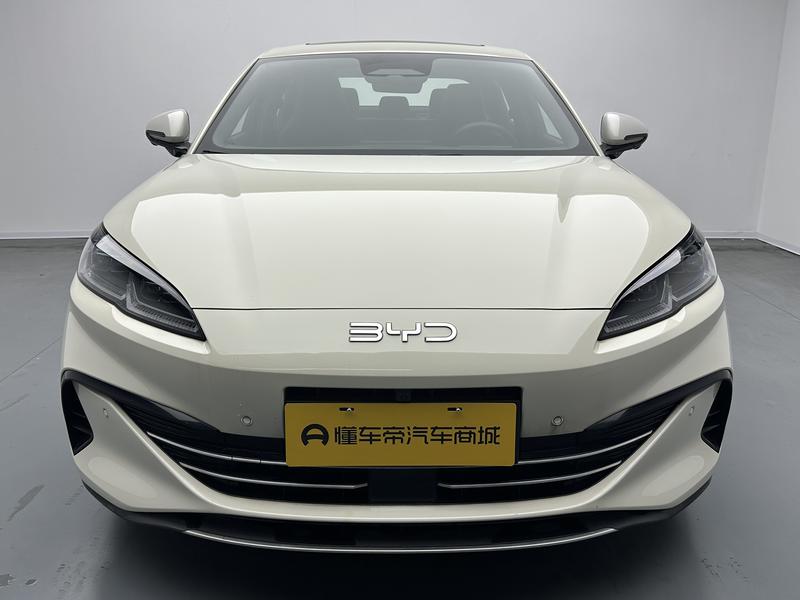 BYD Seal 06DM 2025