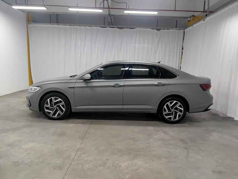 Volkswagen Sagitar 2023