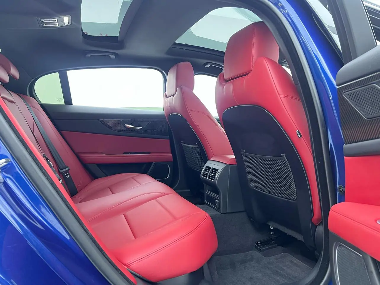 Jaguar Jaguar XEL 2.0T 250PS R-DYNAMIC S Enterprising Sports Edition