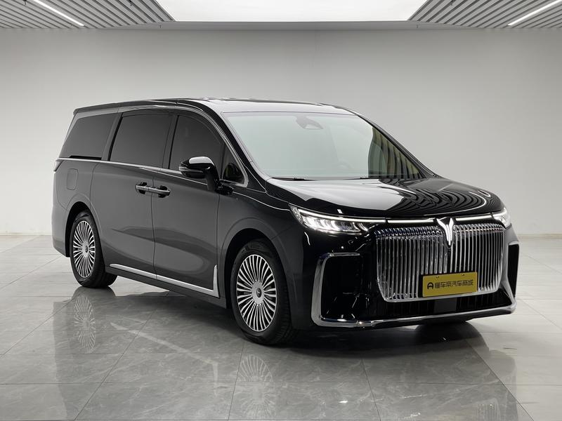 Voyah Lantu Dreamer PHEV 2025