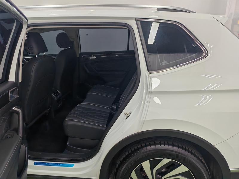 Volkswagen Tiguan L 2023