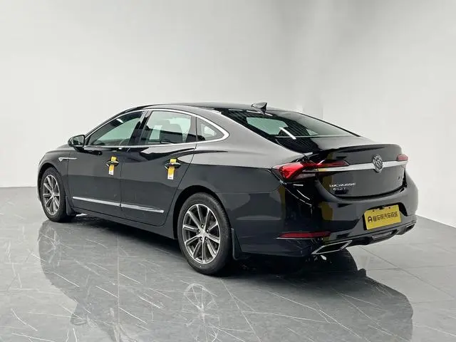 Buick Lacrosse 652T luxury