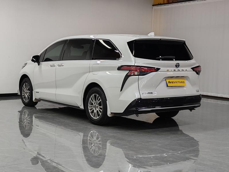 Toyota Sienna 2021